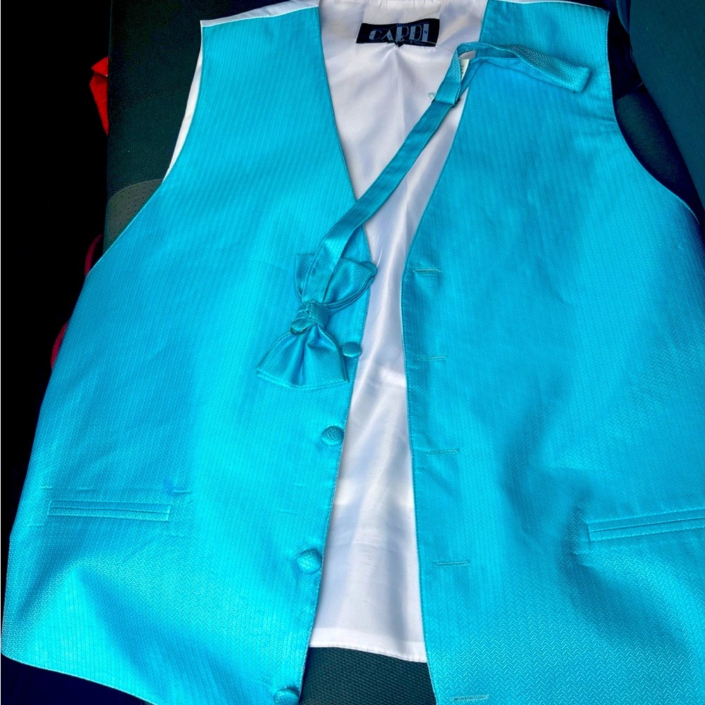 Turquoise Venetian Tuxedo Vest with matching bow tie size medium